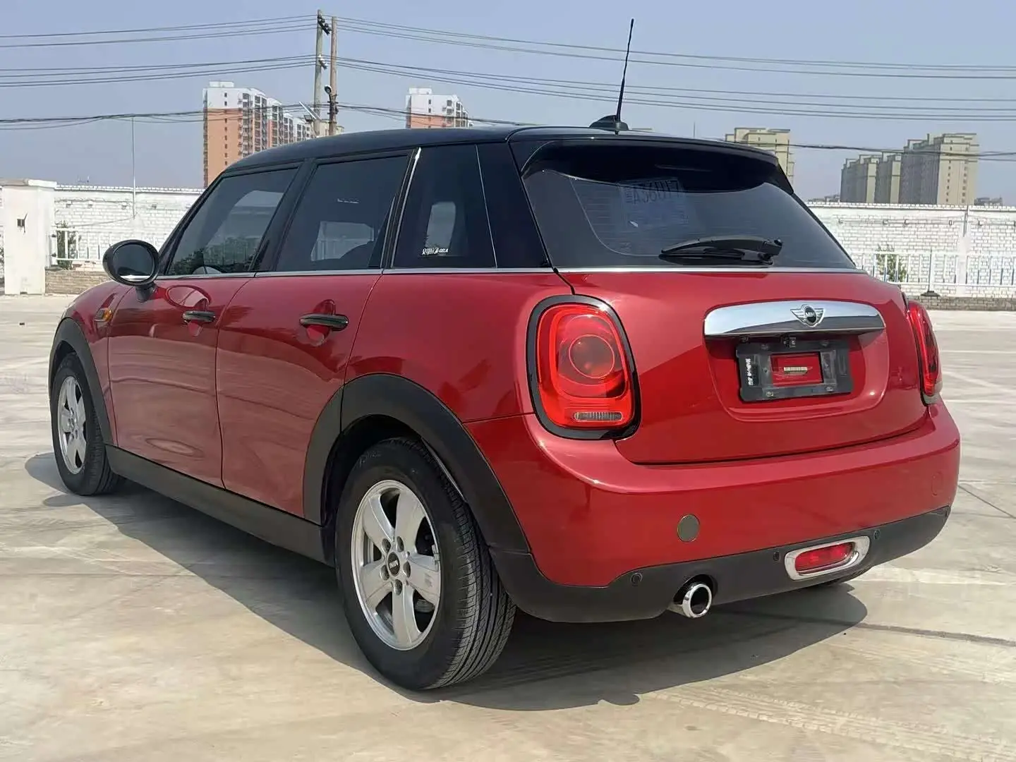 MINI 