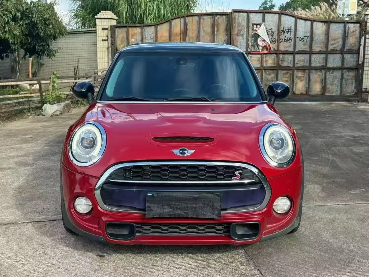 MINI 