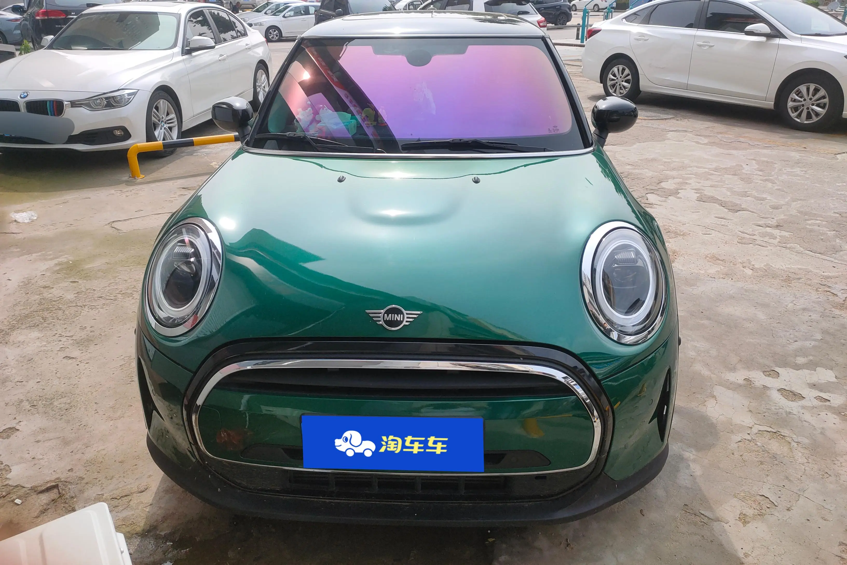 MINI 