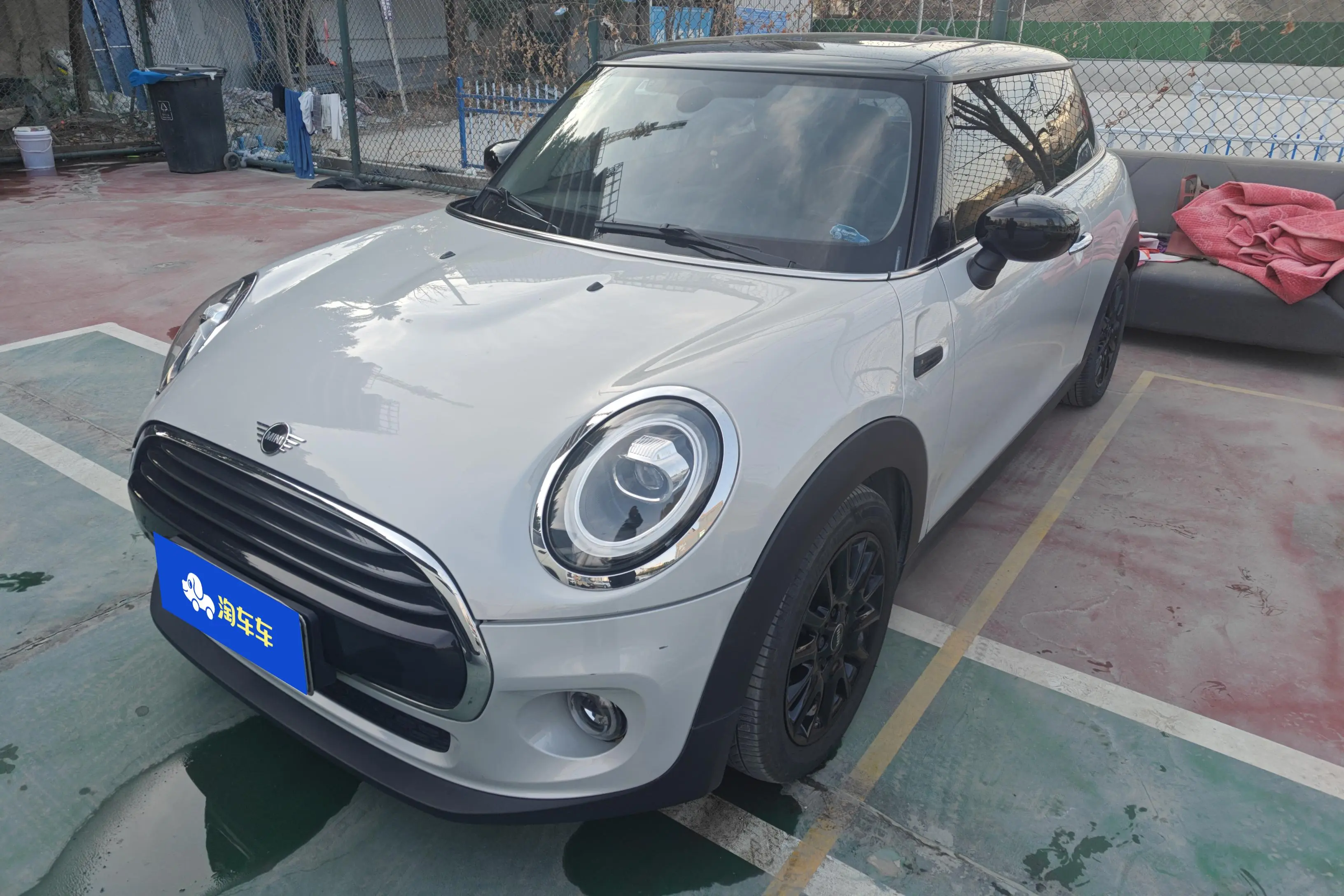 MINI 