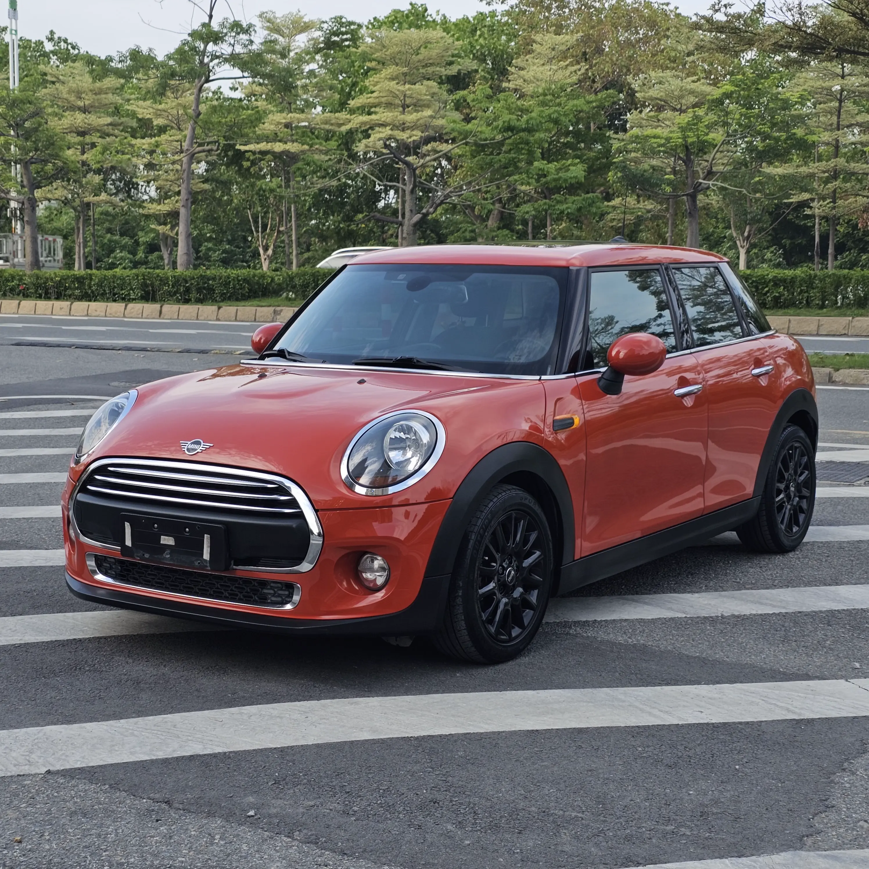 MINI 