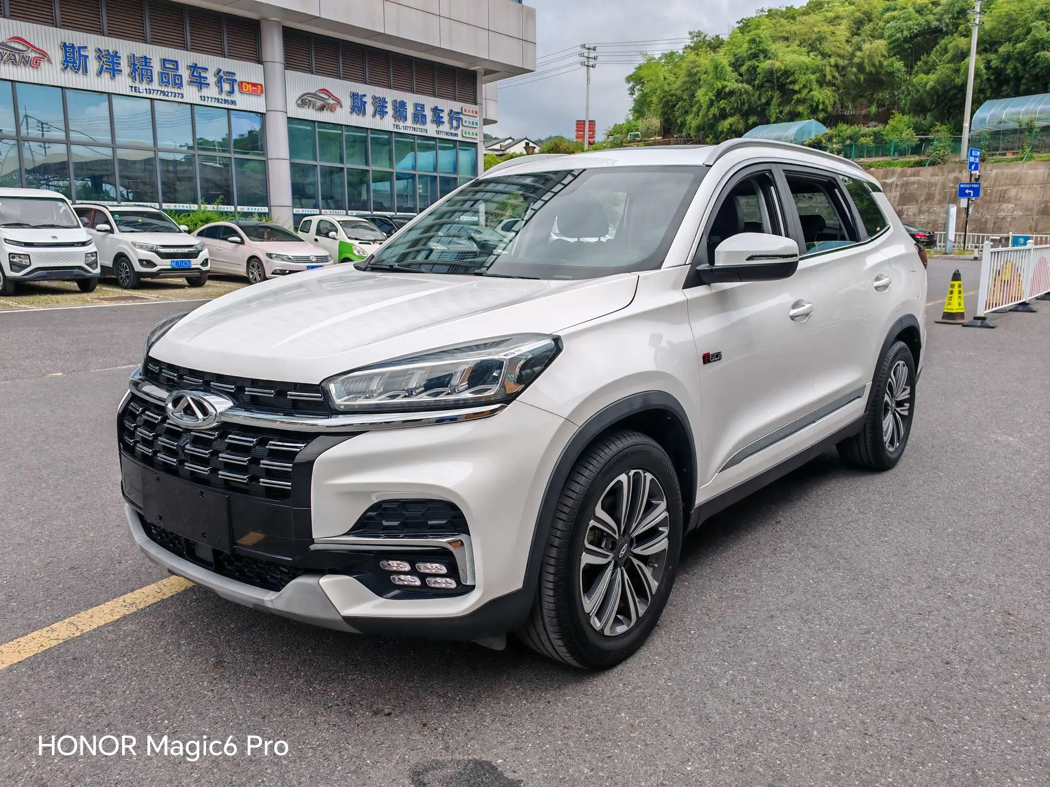 Chery Tiggo 8