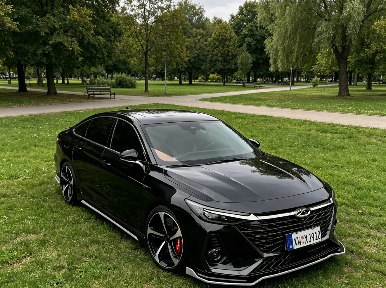 Chery Arrizo 8