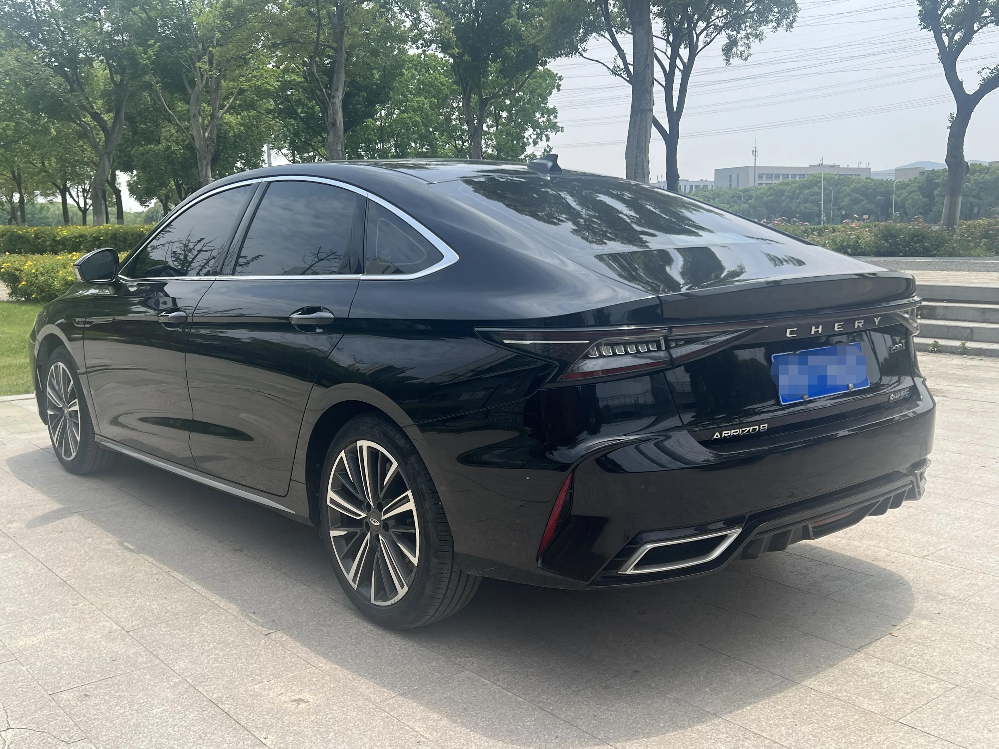 Chery Arrizo 8