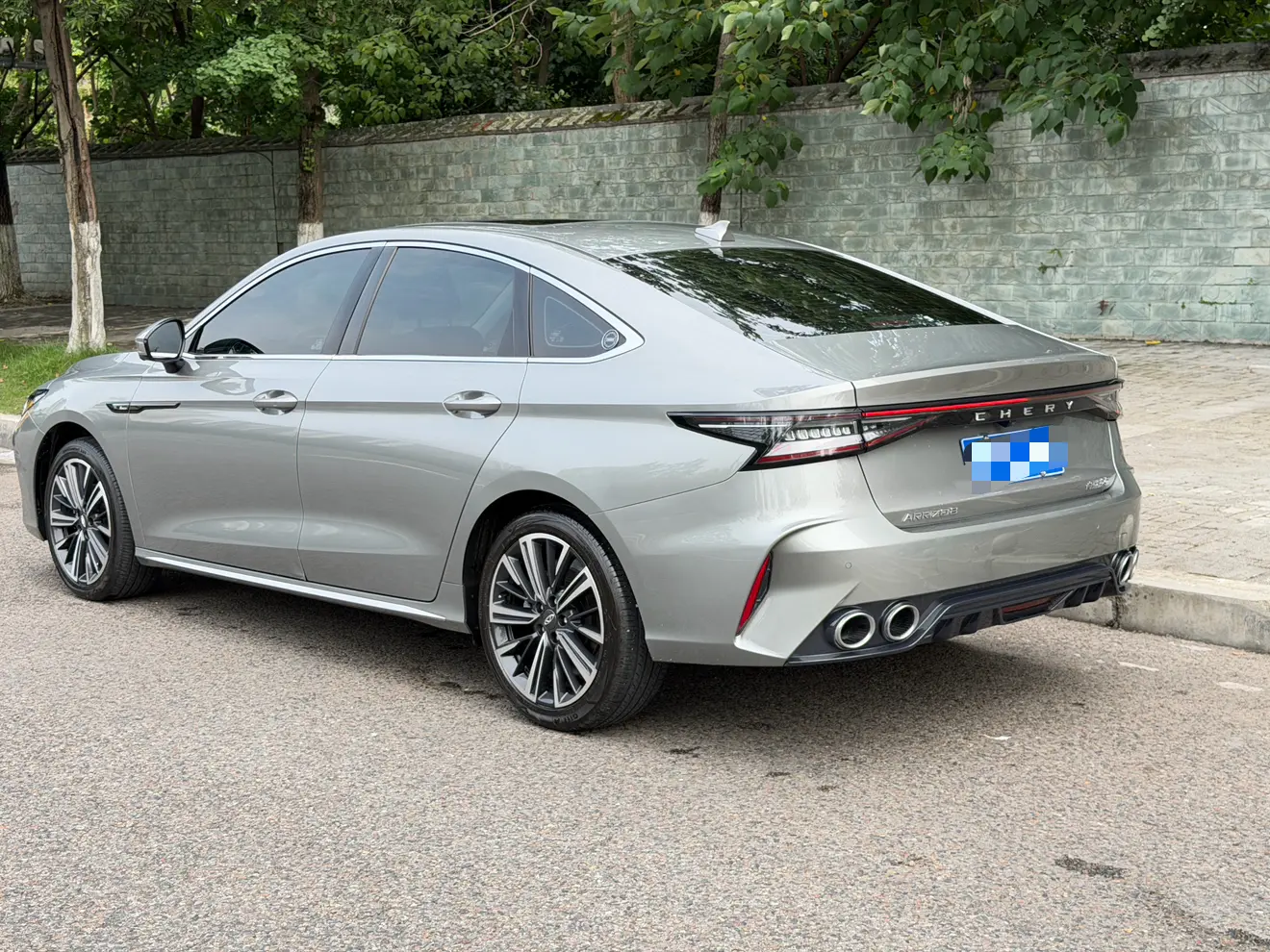 Chery Arrizo 8