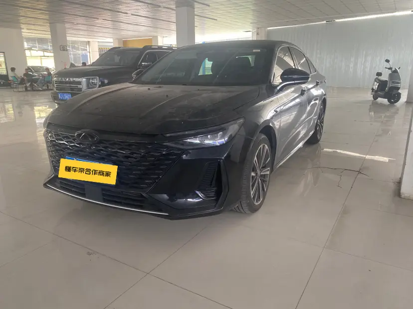 Chery Arrizo 8