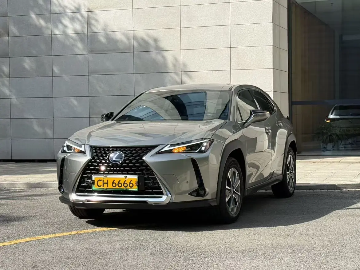 Lexus UX EV