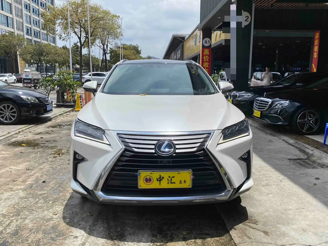Lexus RX