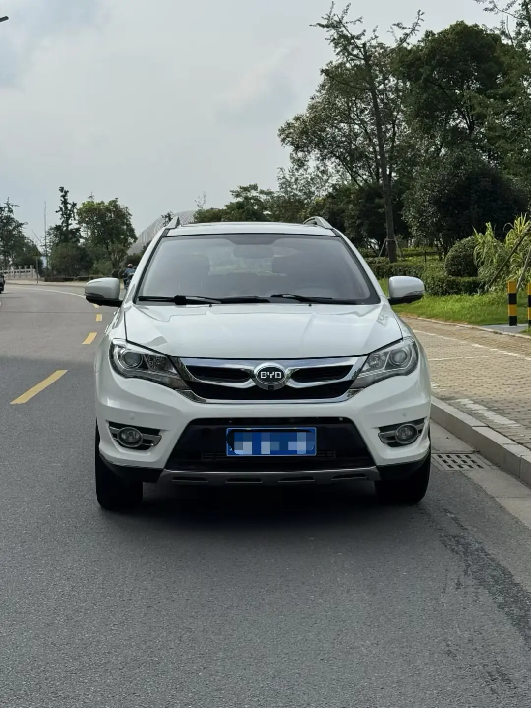 BYD S7