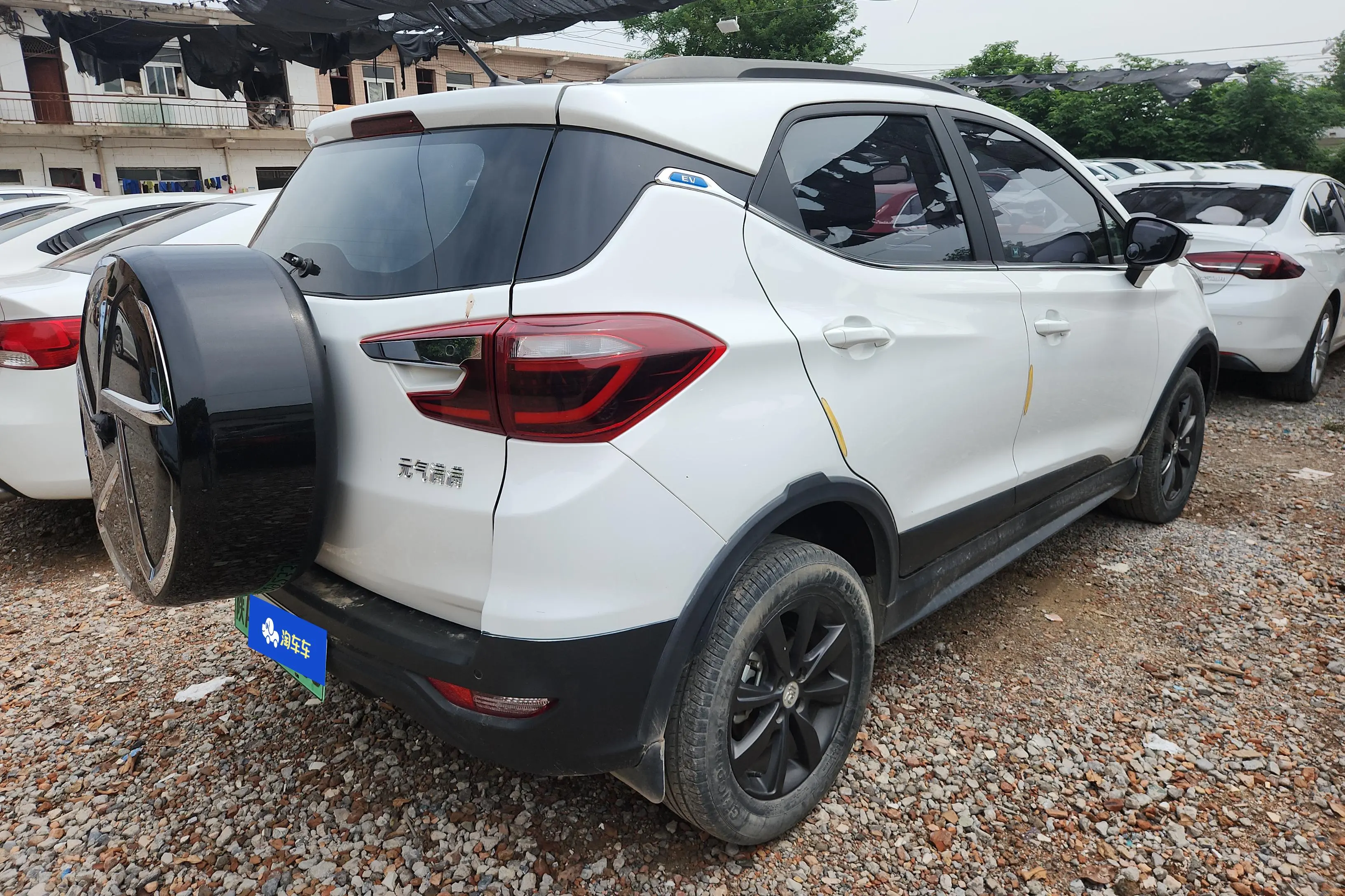 BYD Yuan EV
