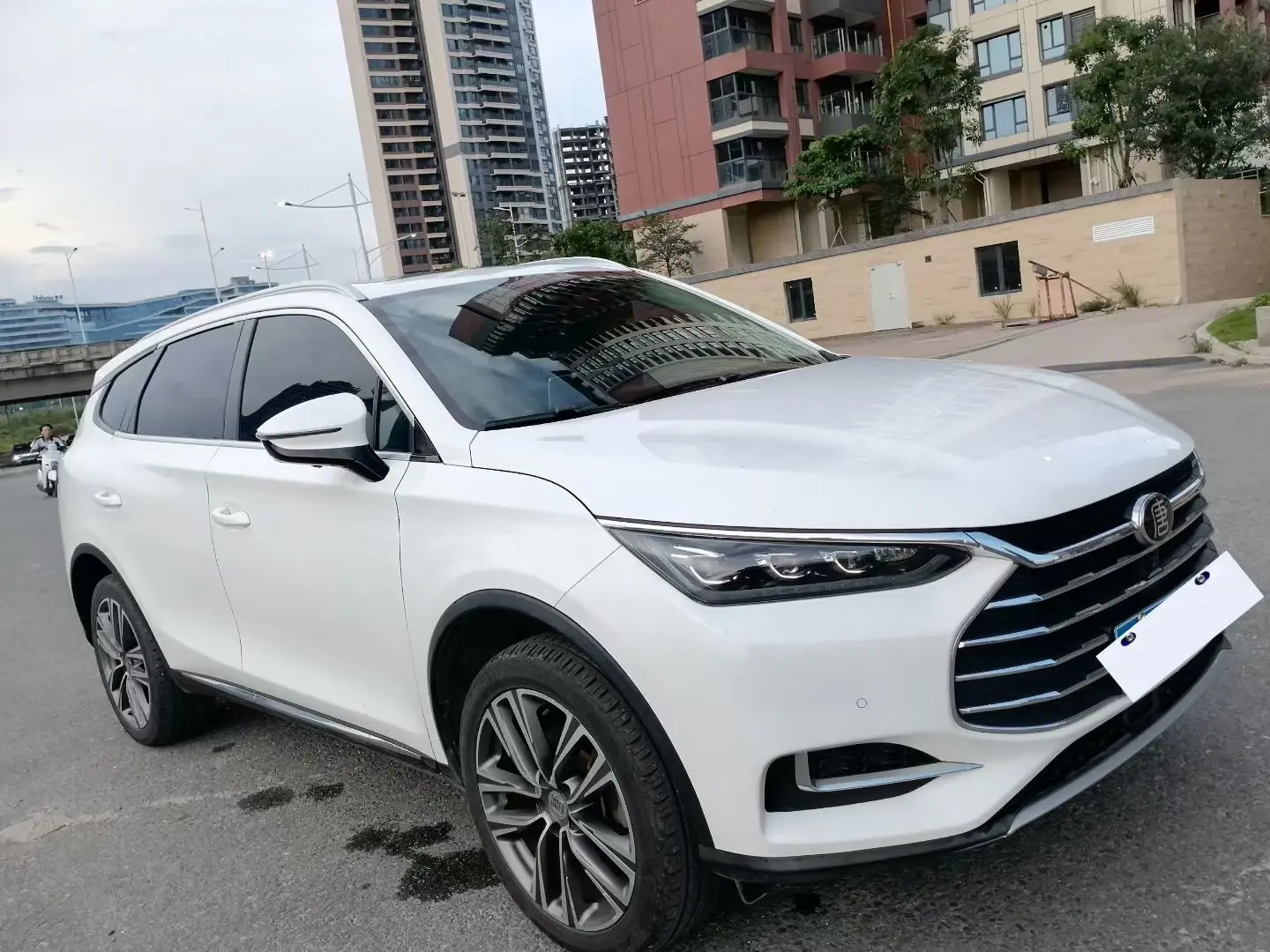 BYD Tang