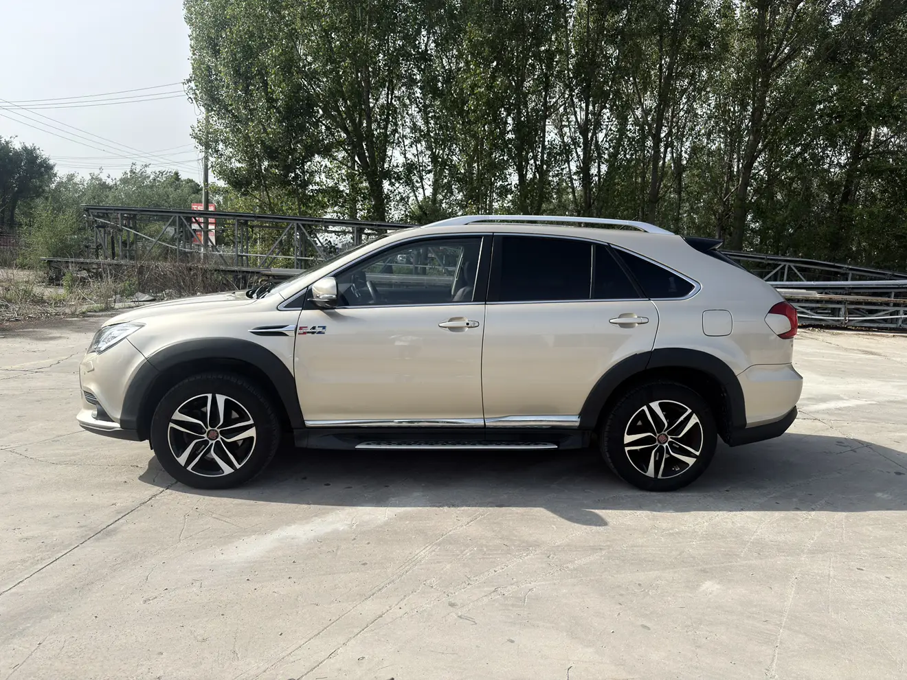 BYD Tang DM