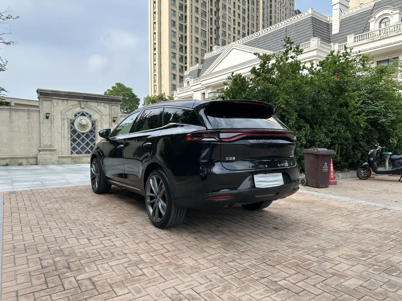 BYD Tang DM