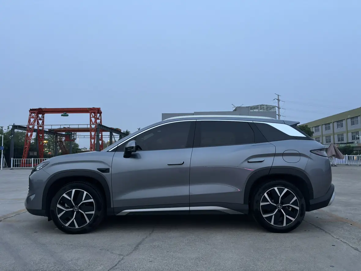 BYD Song L DM