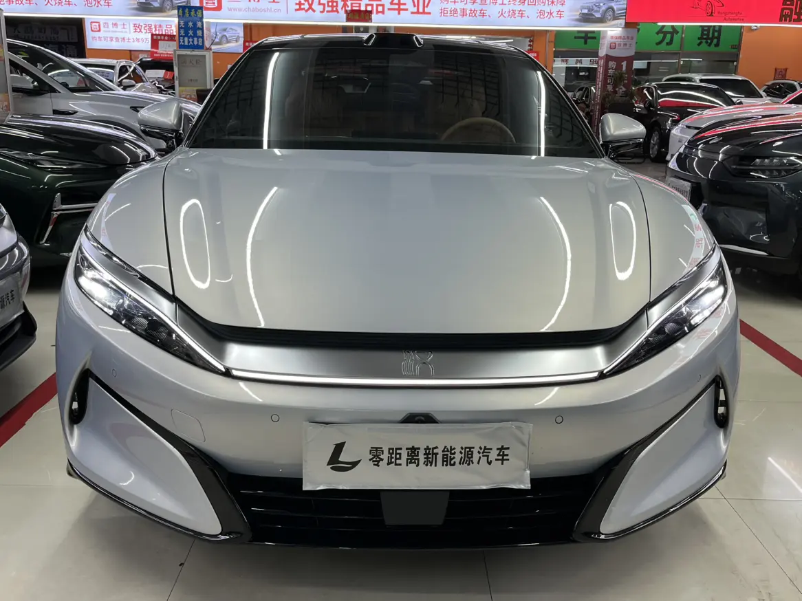 BYD Han L EV