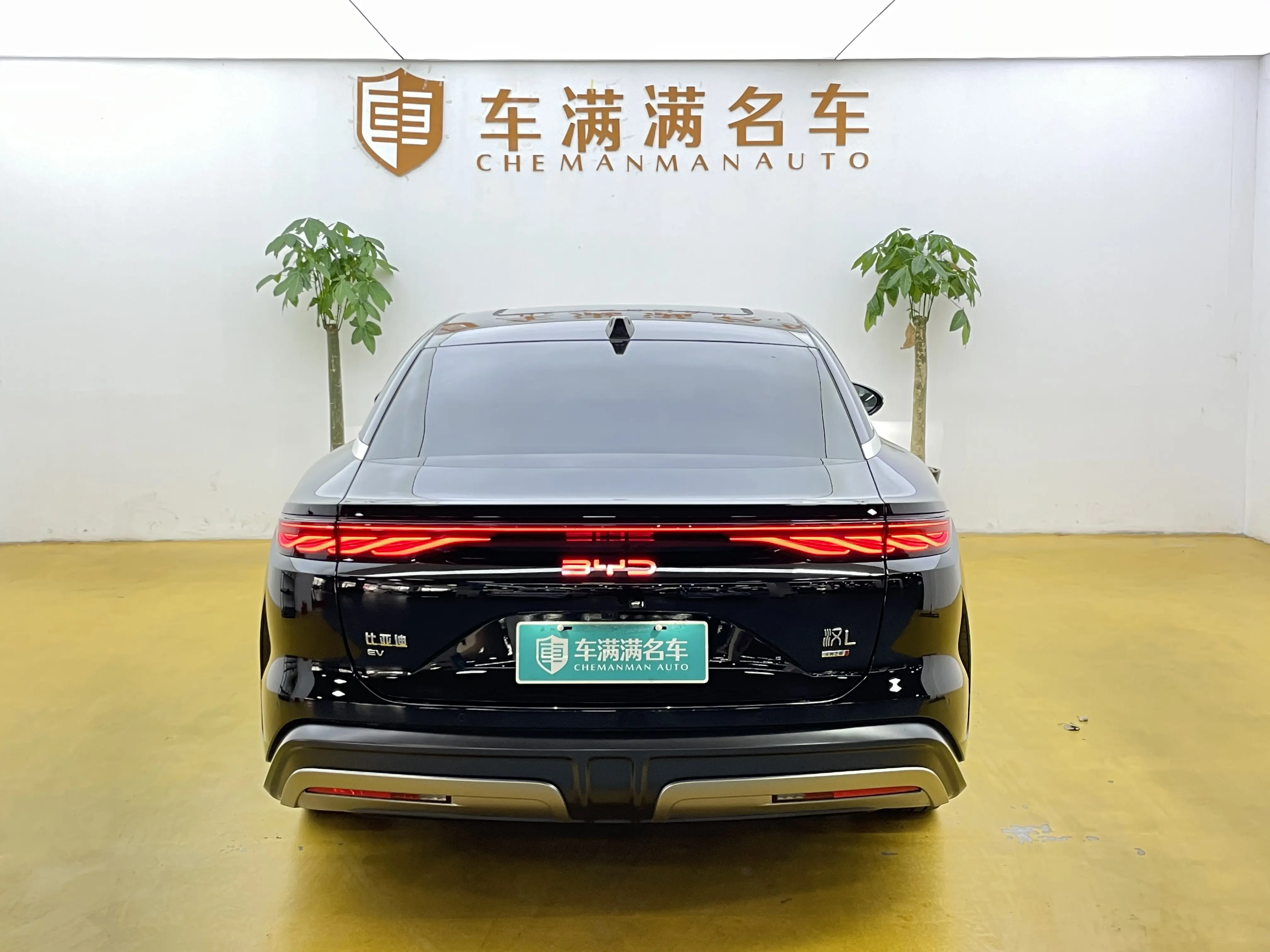 BYD Han L EV