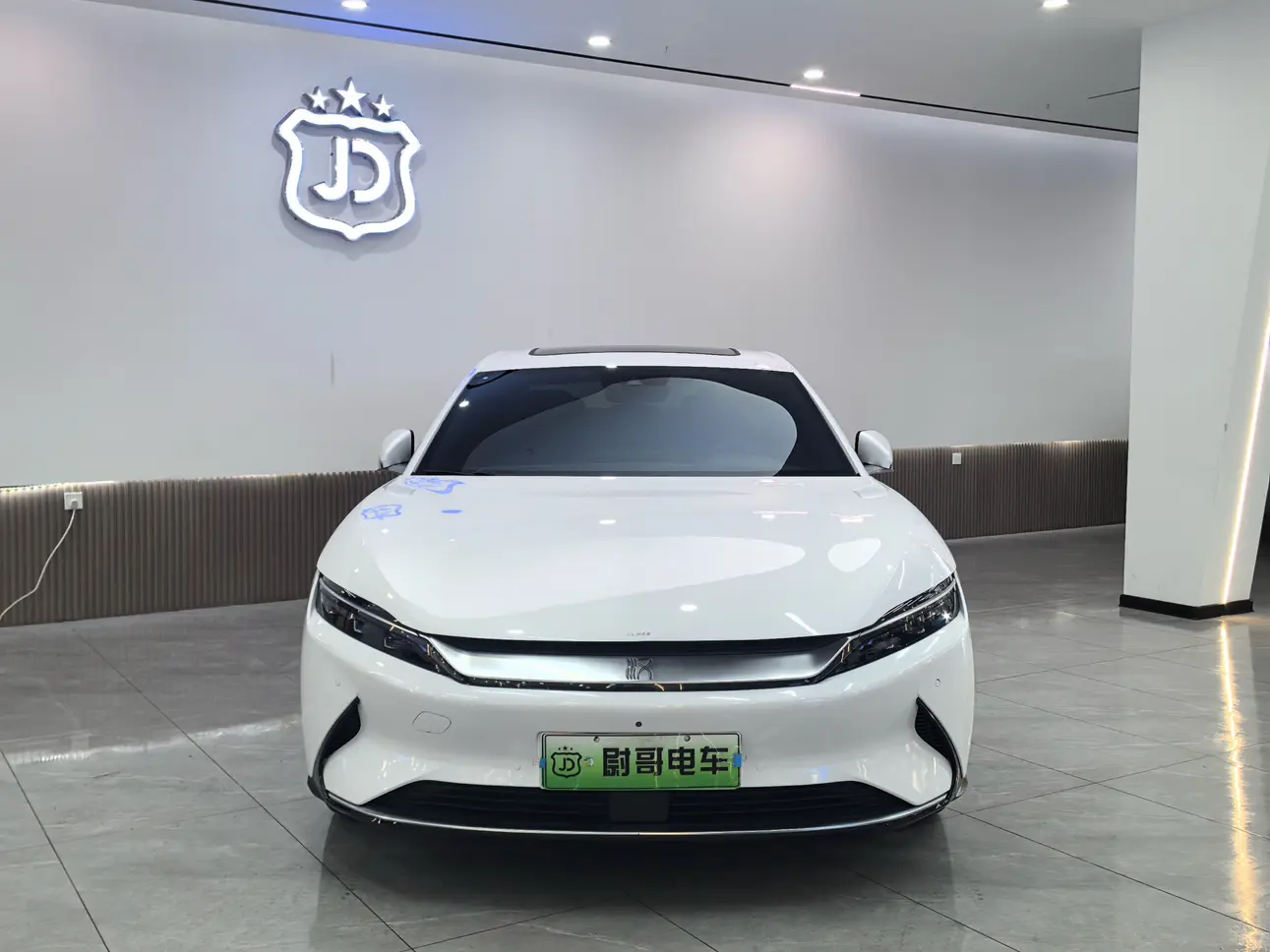 BYD Han EV