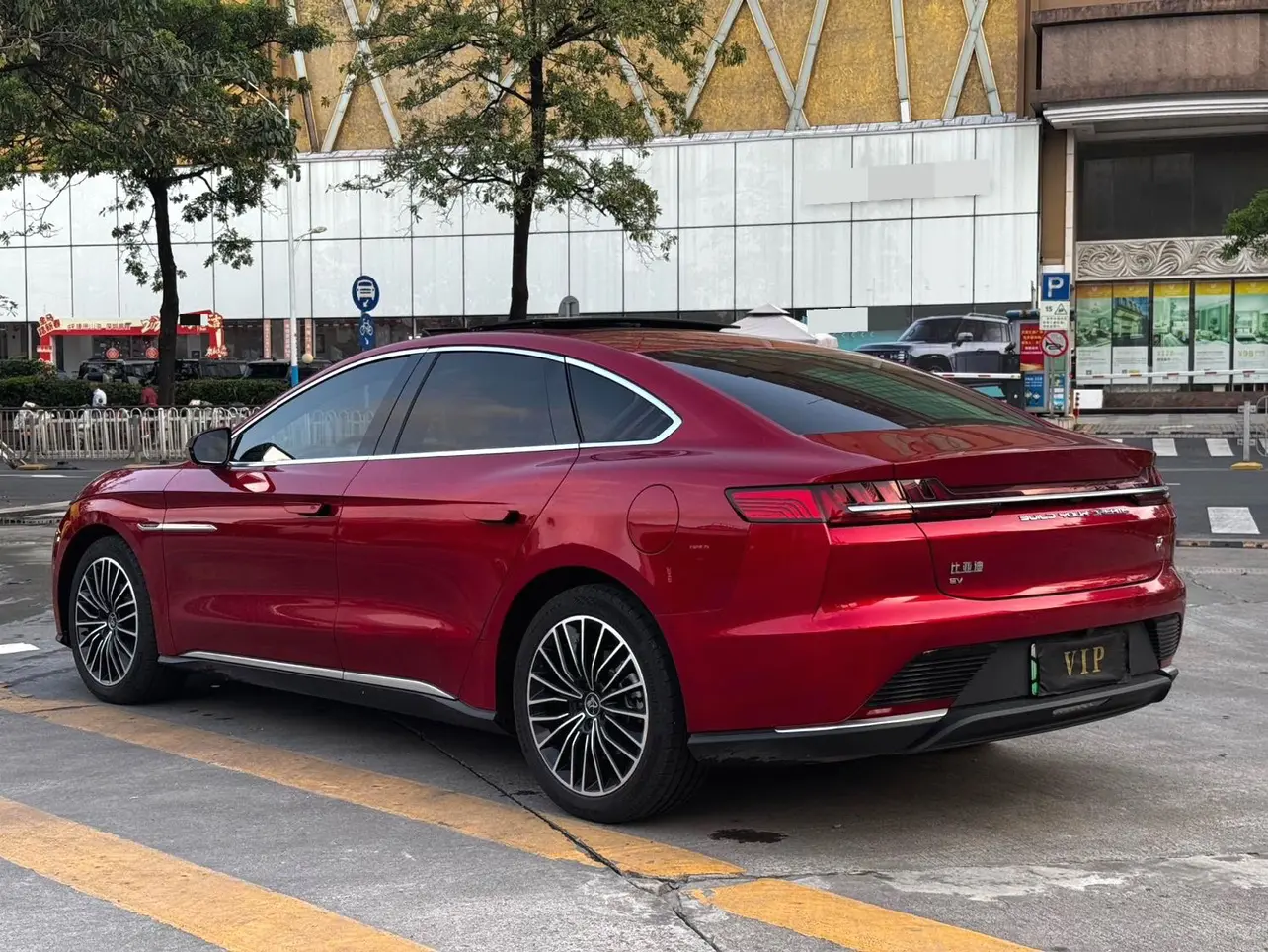 BYD Han EV