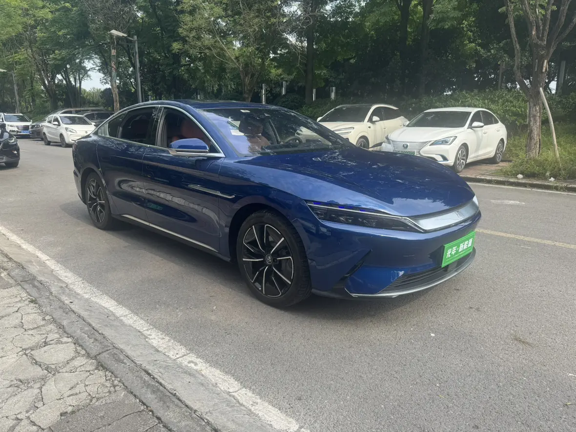 BYD Han EV