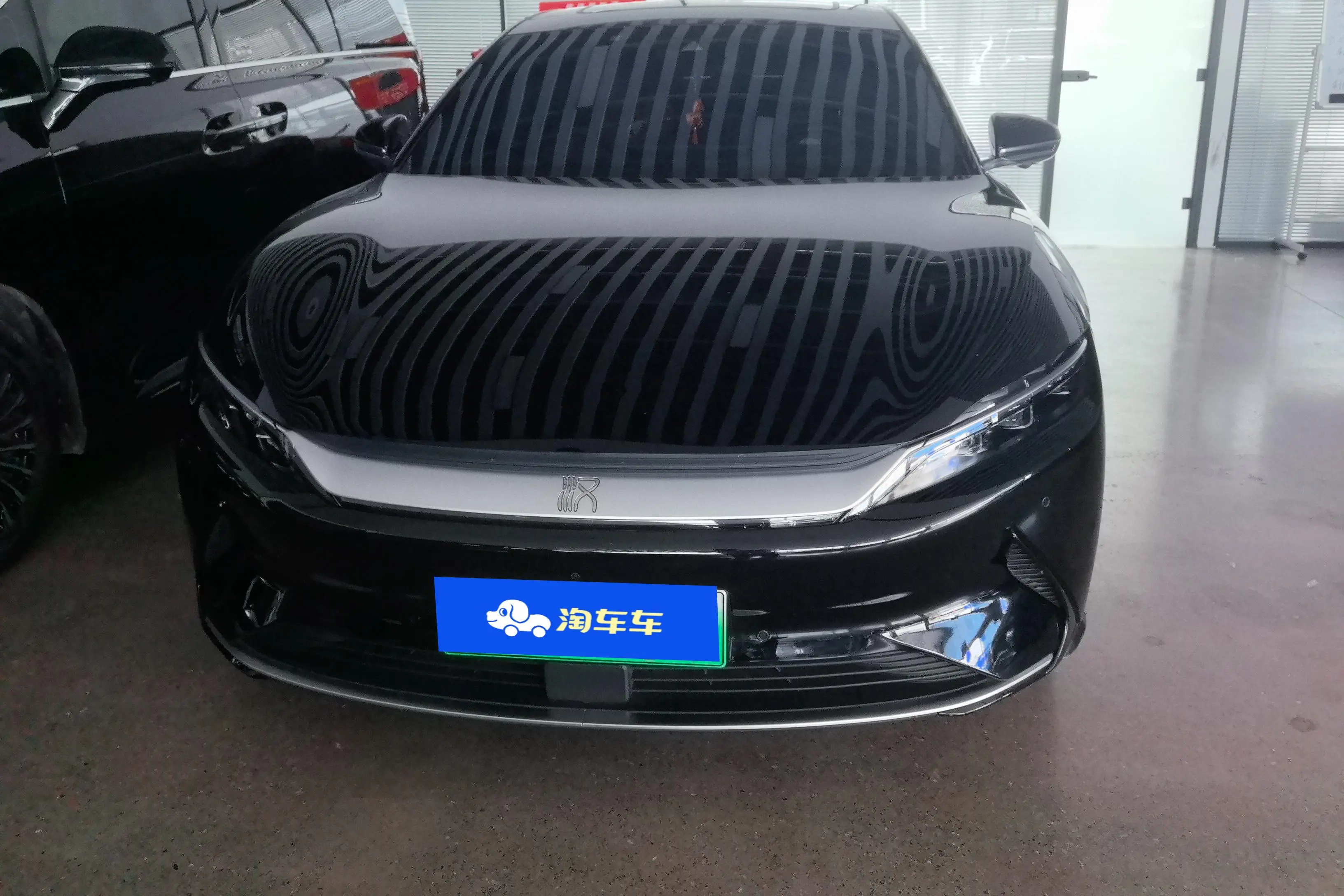 BYD Han EV