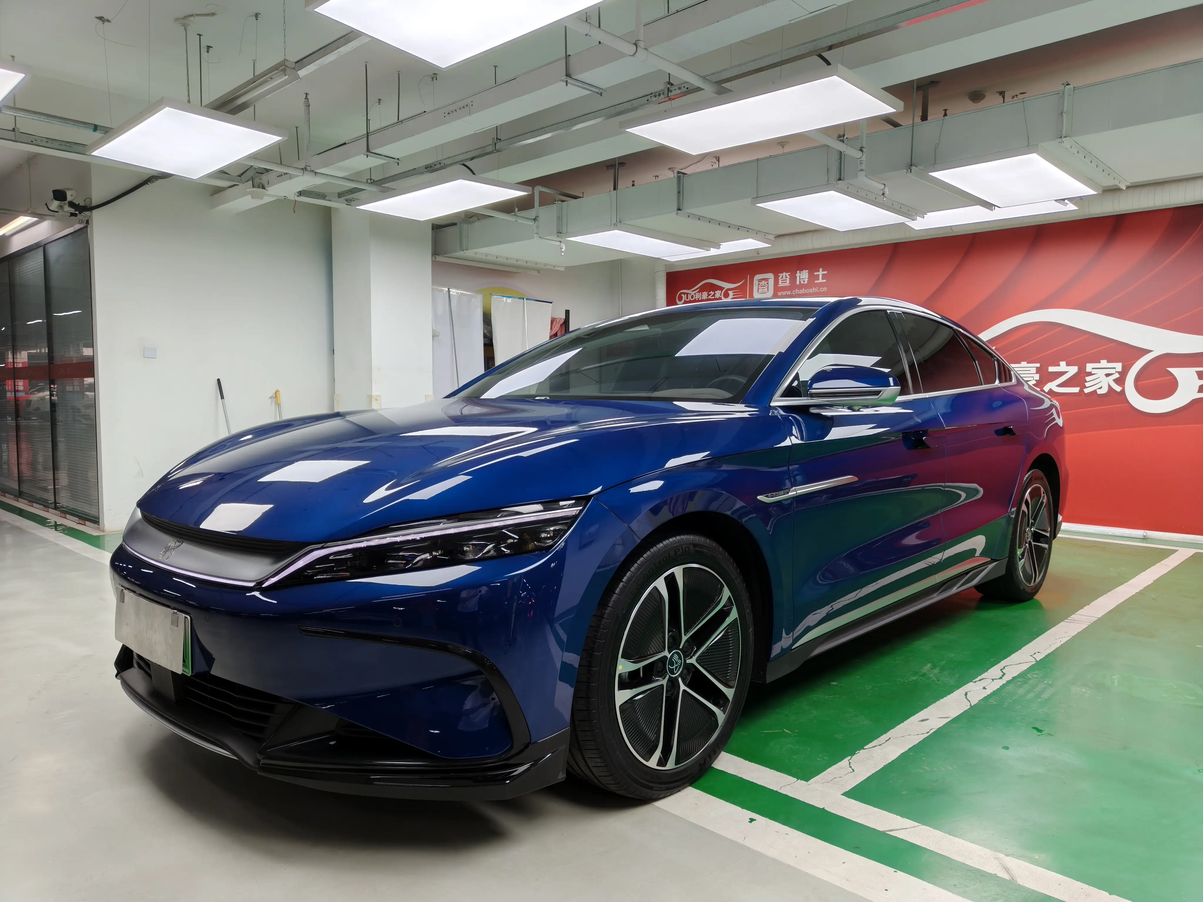 BYD Han EV