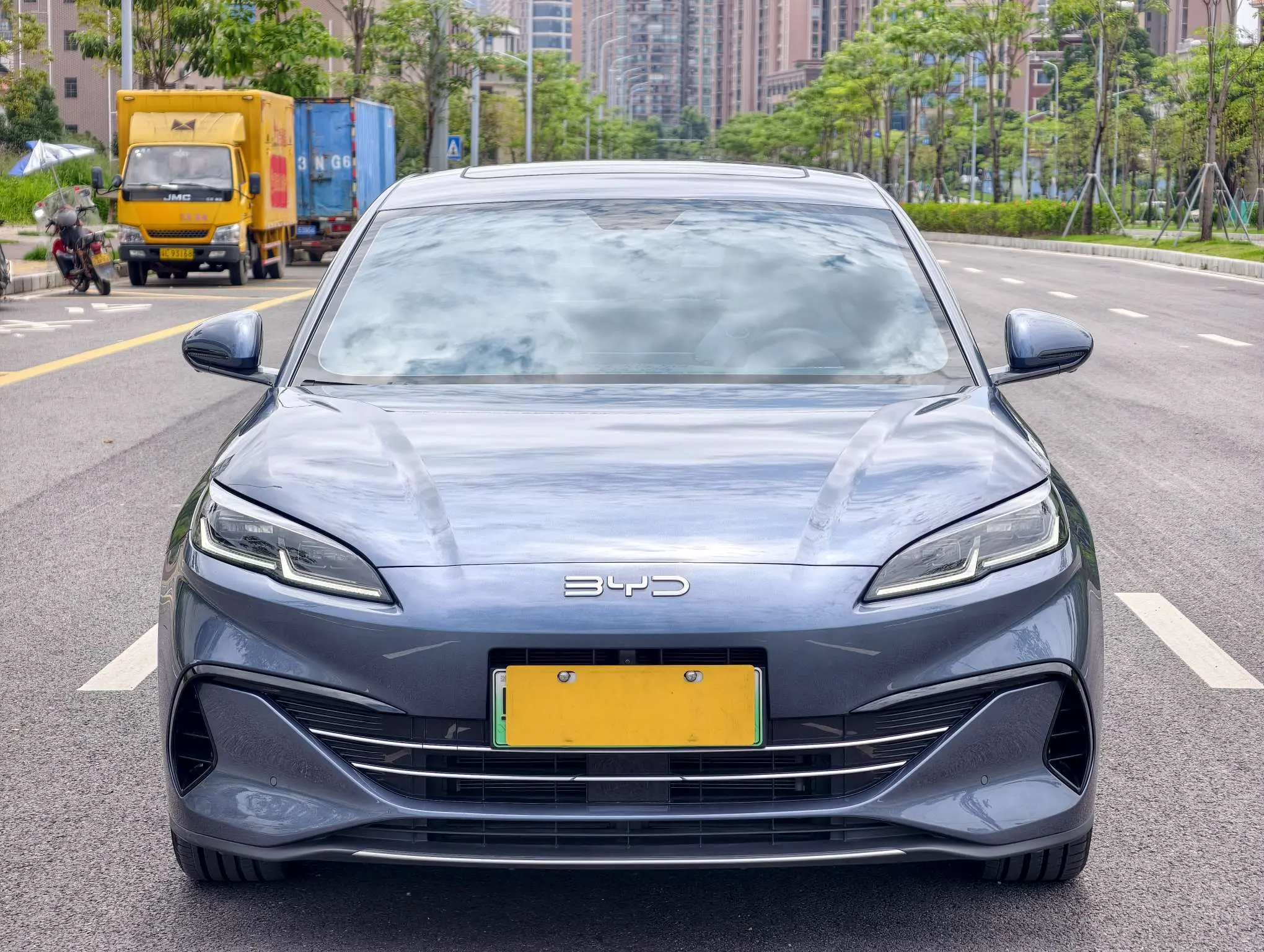 BYD Seal 06DM