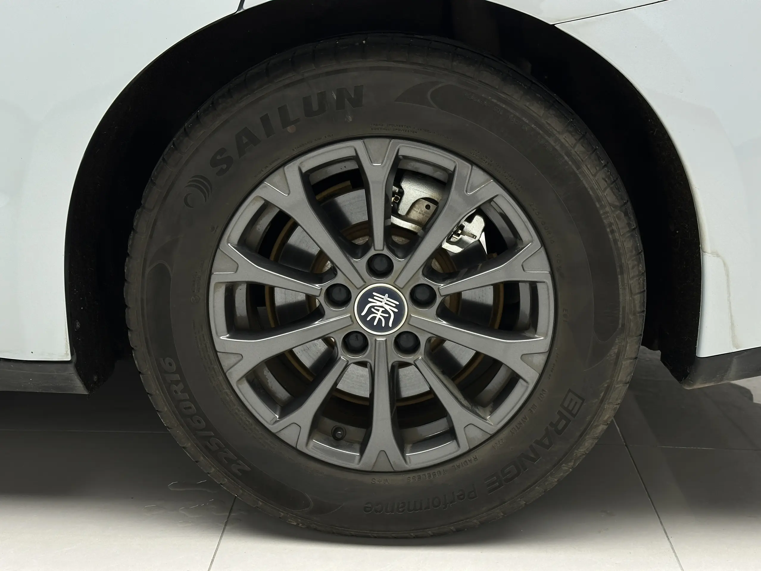 BYD Qin L DM