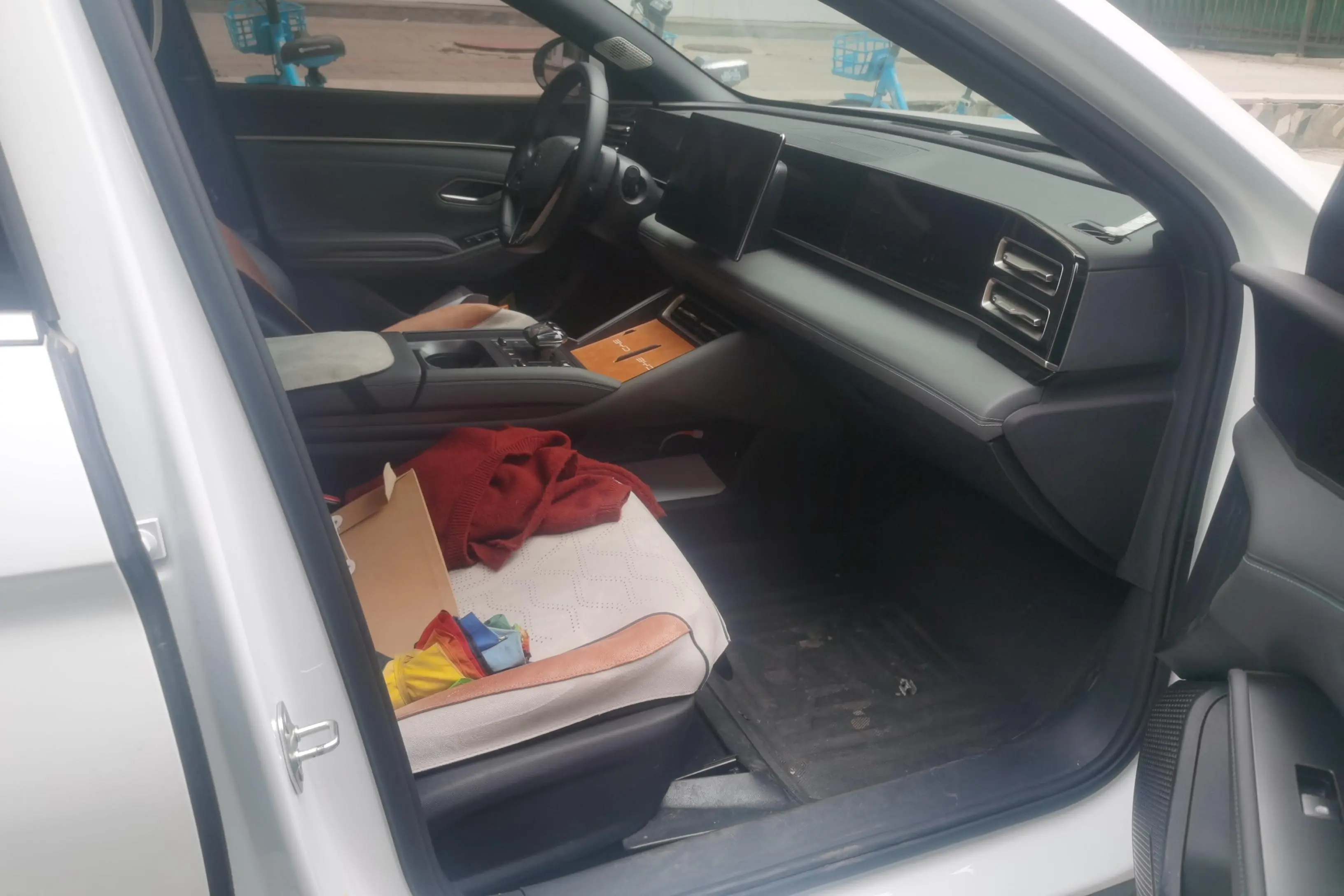 BYD Qin L DM