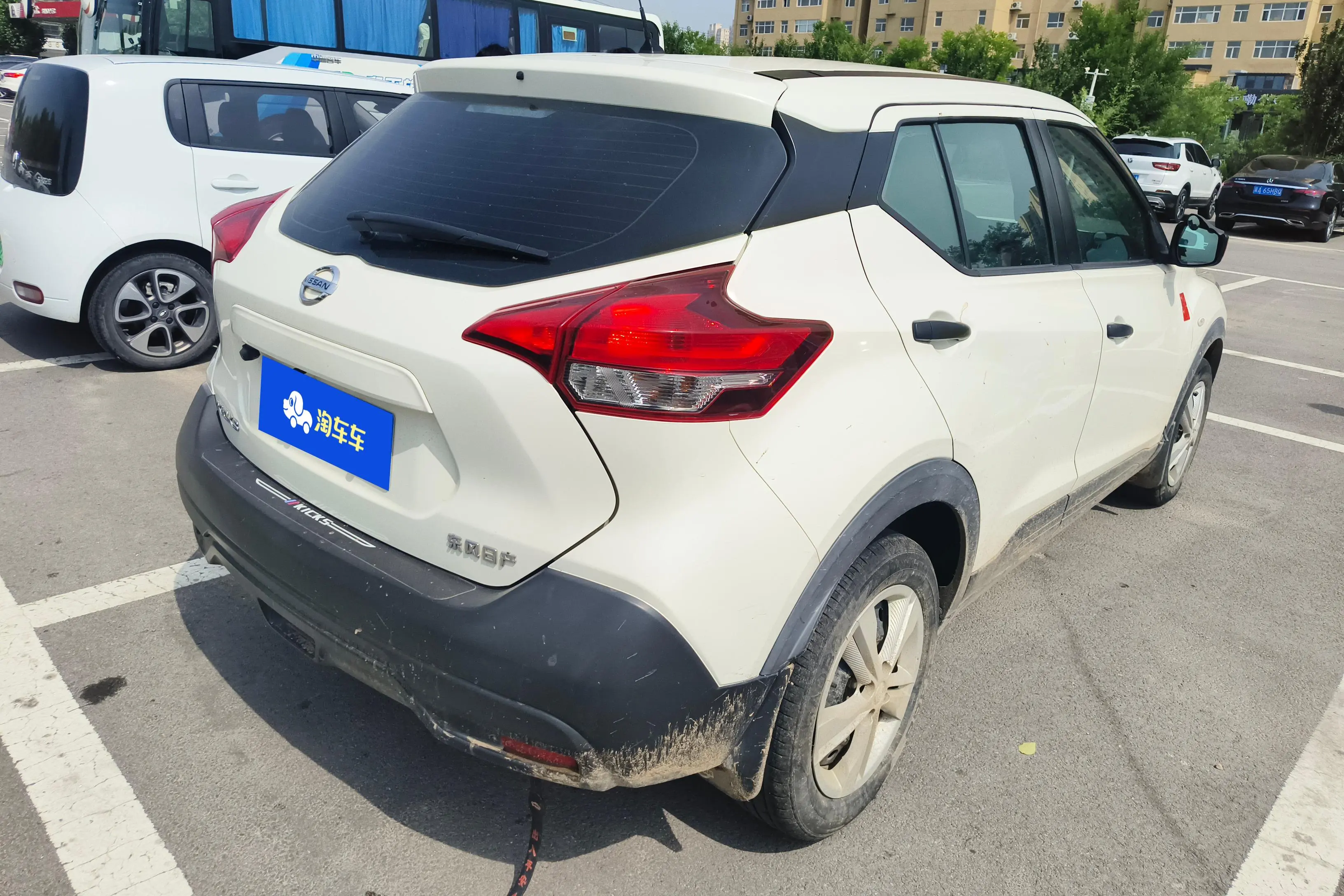Nissan Jinke