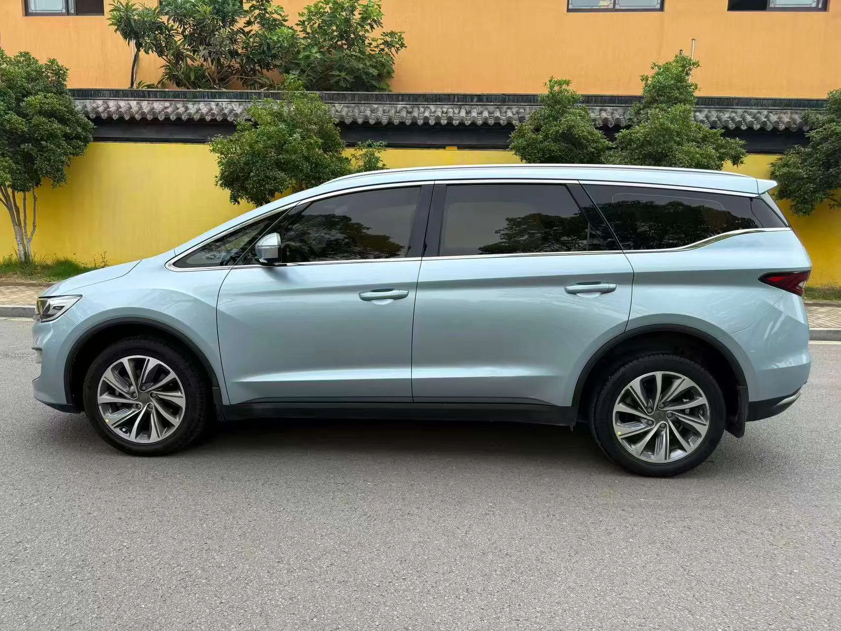 Geely Jiaji