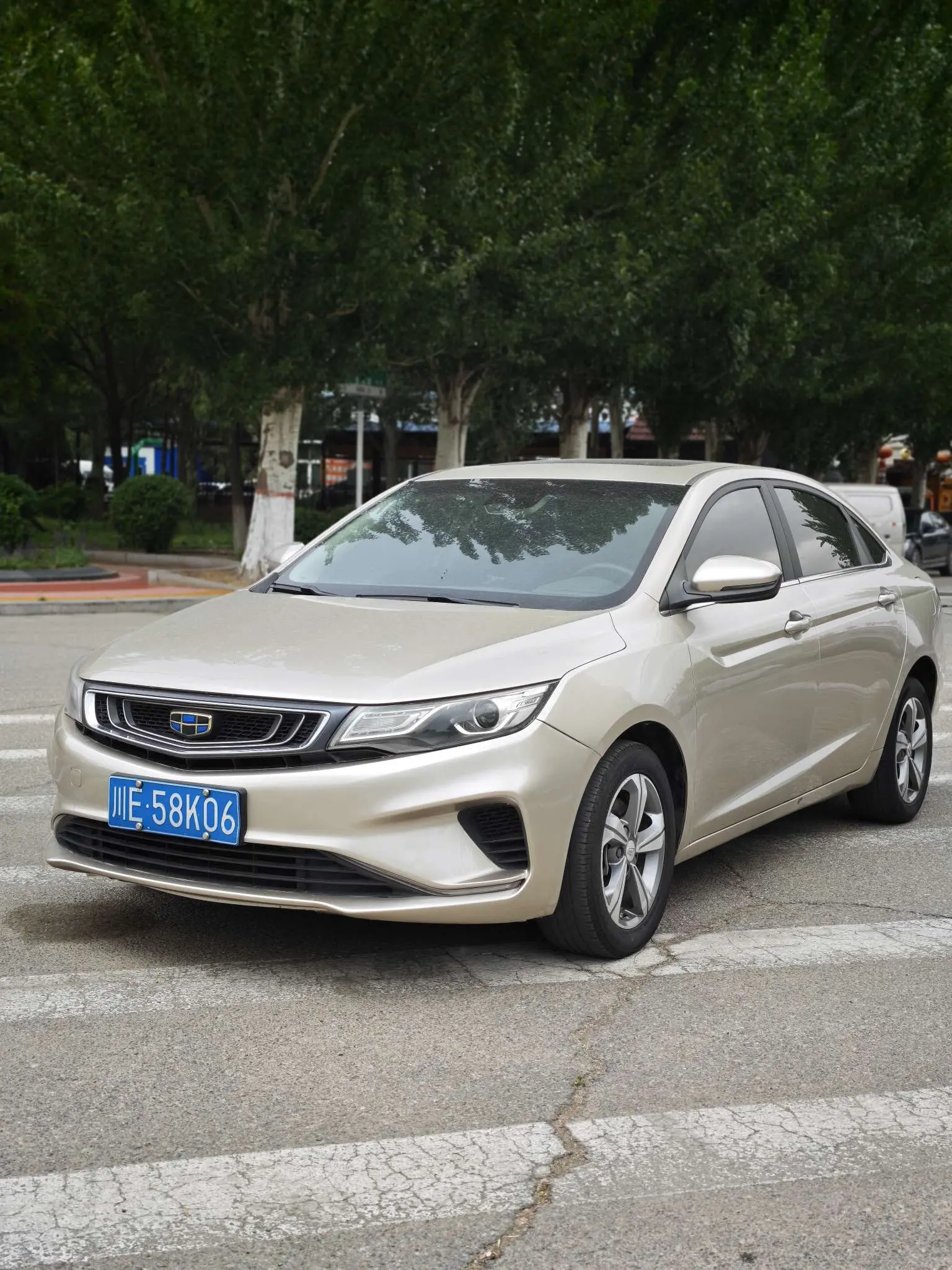 Geely Emgrand GL