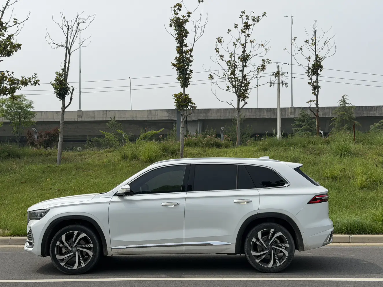 Geely Monjaro