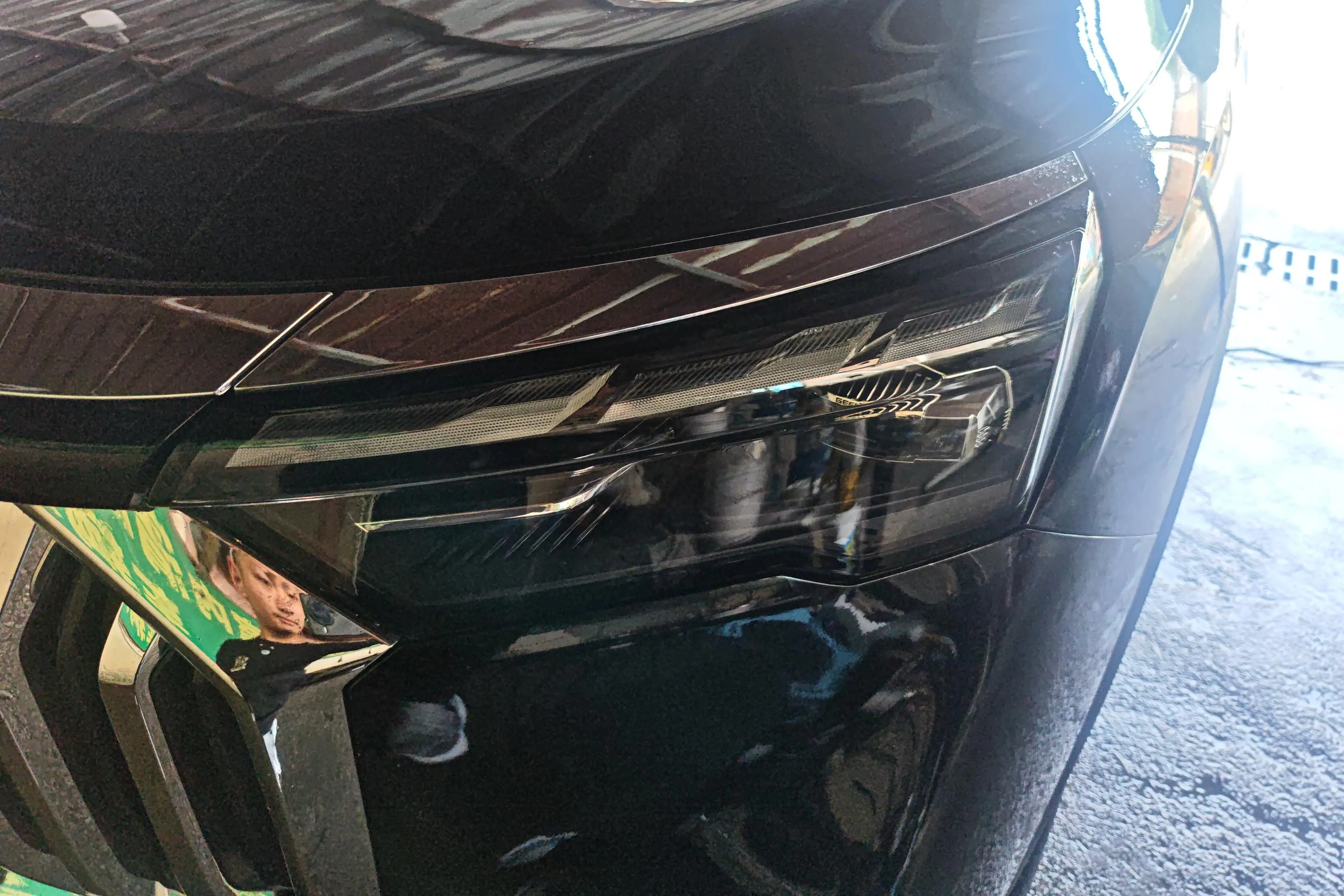 Geely Haoyue L