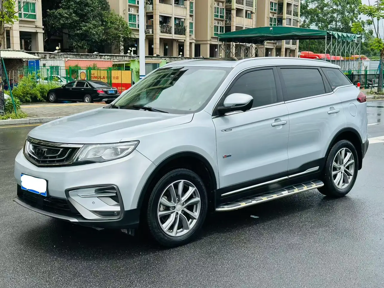 Geely Atlas
