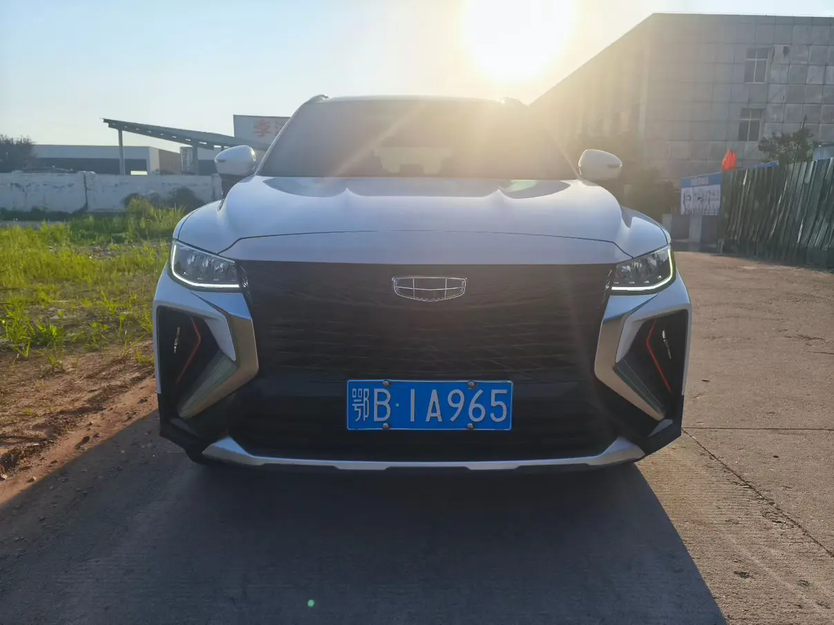 Geely Atlas