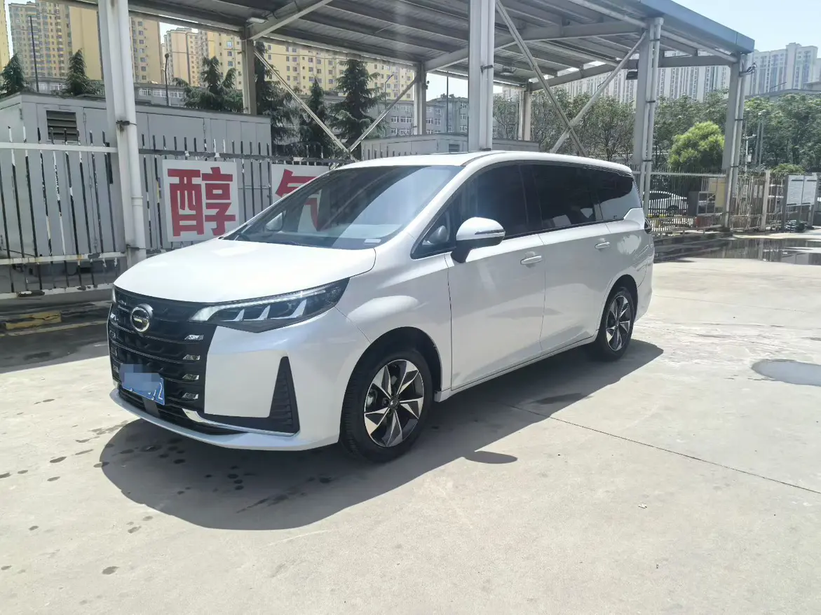 GAC Trumpchi M6