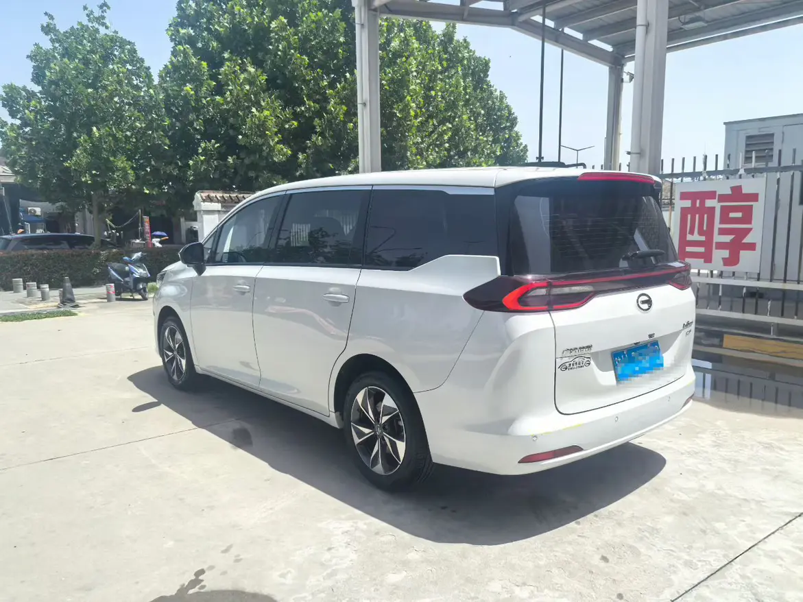 GAC Trumpchi M6