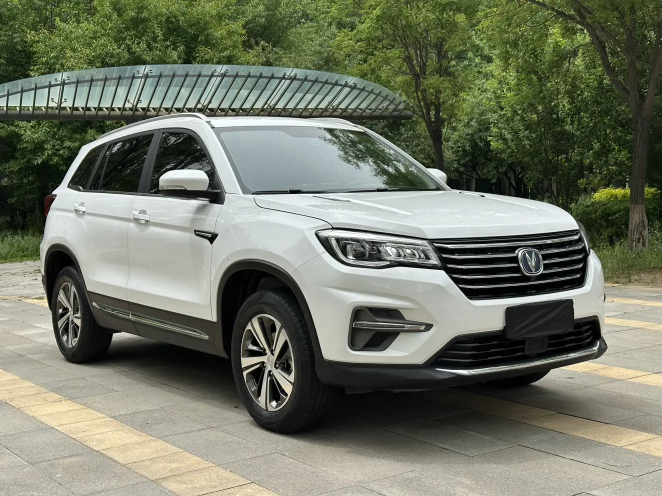 Changan CS75