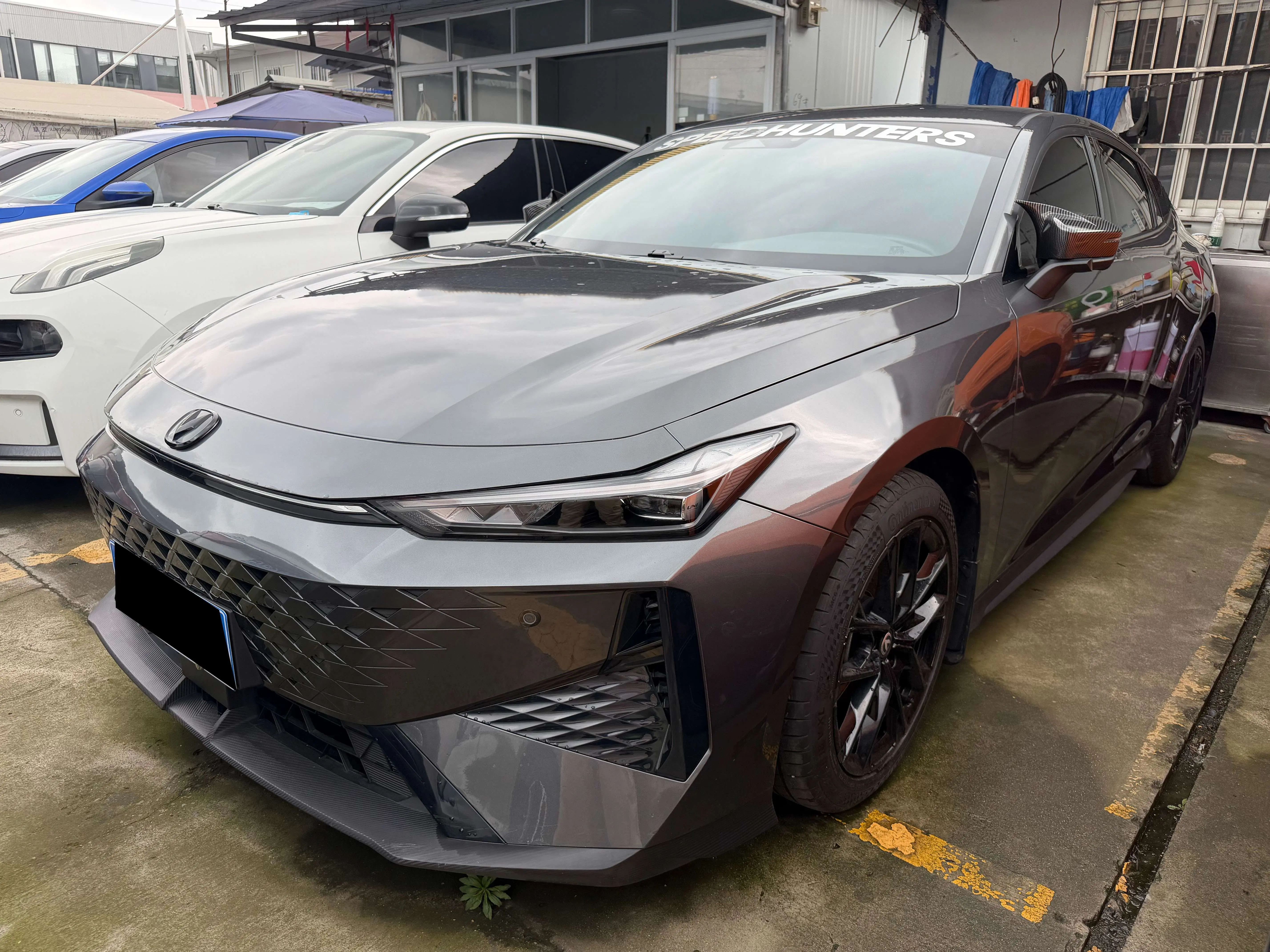 Changan UNI-V