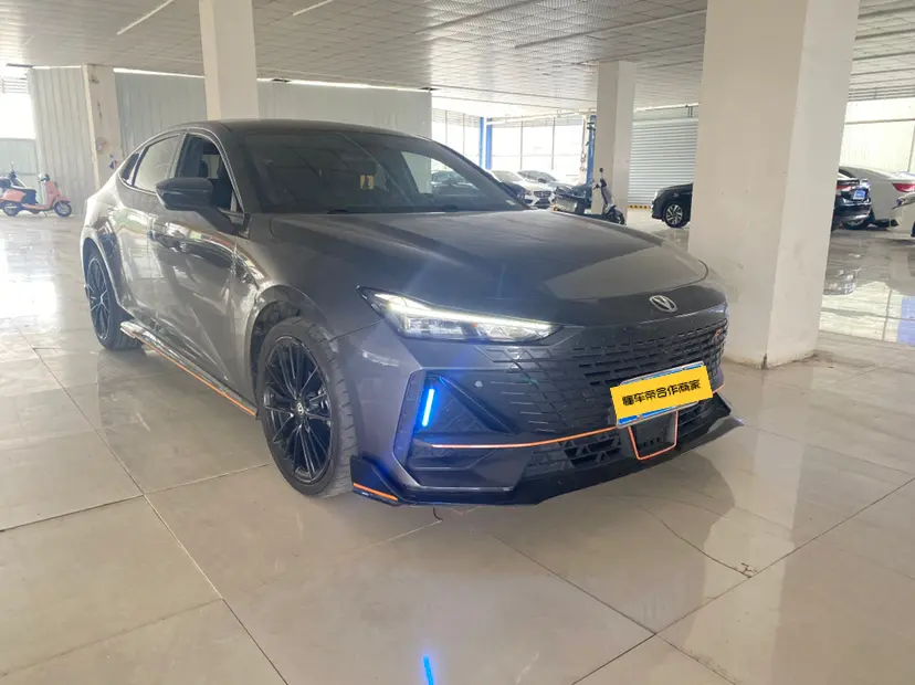 Changan UNI-V