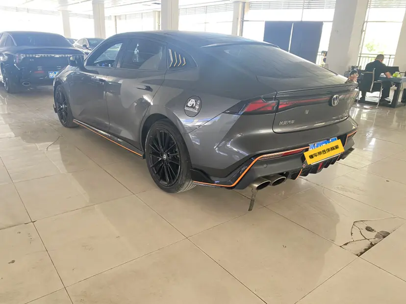 Changan UNI-V