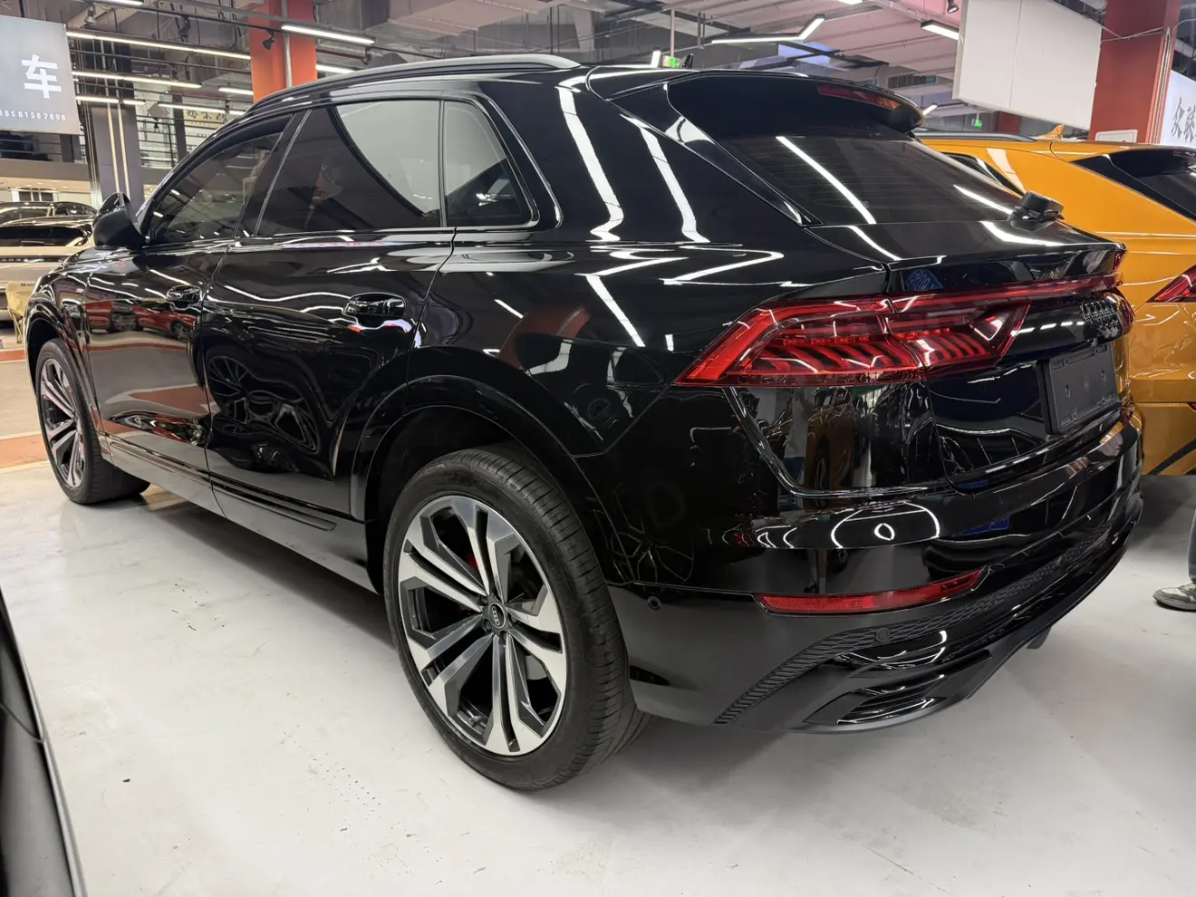 Audi Q8