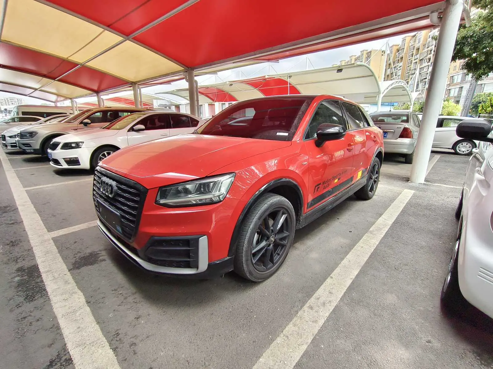 Audi Q2L