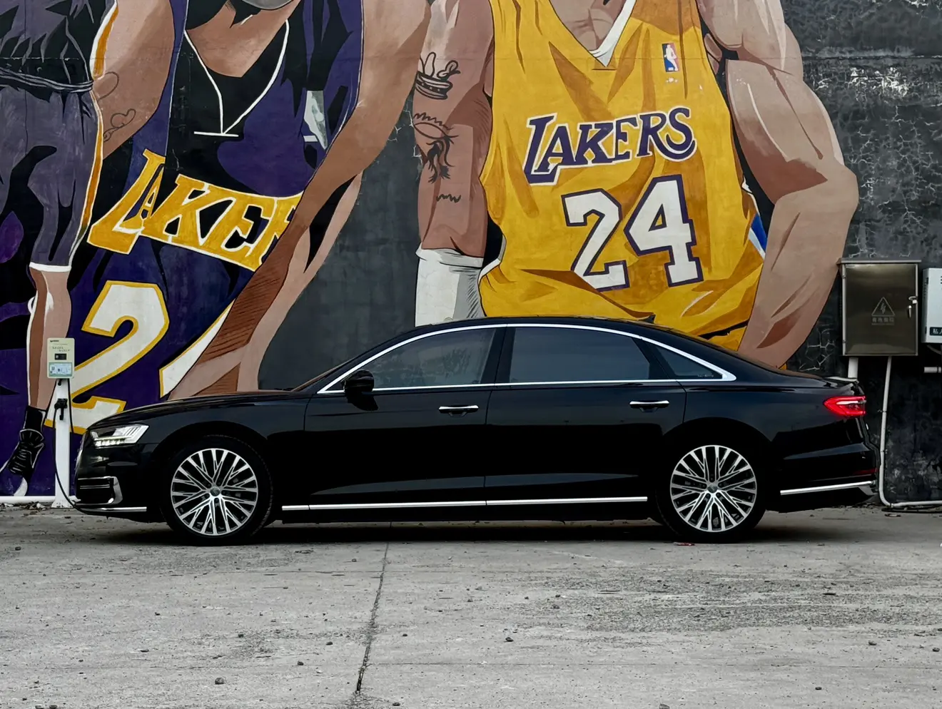 Audi A8