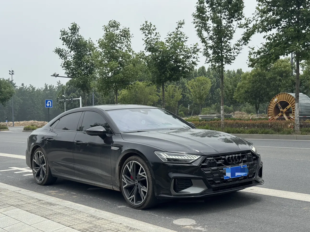 Audi A7L
