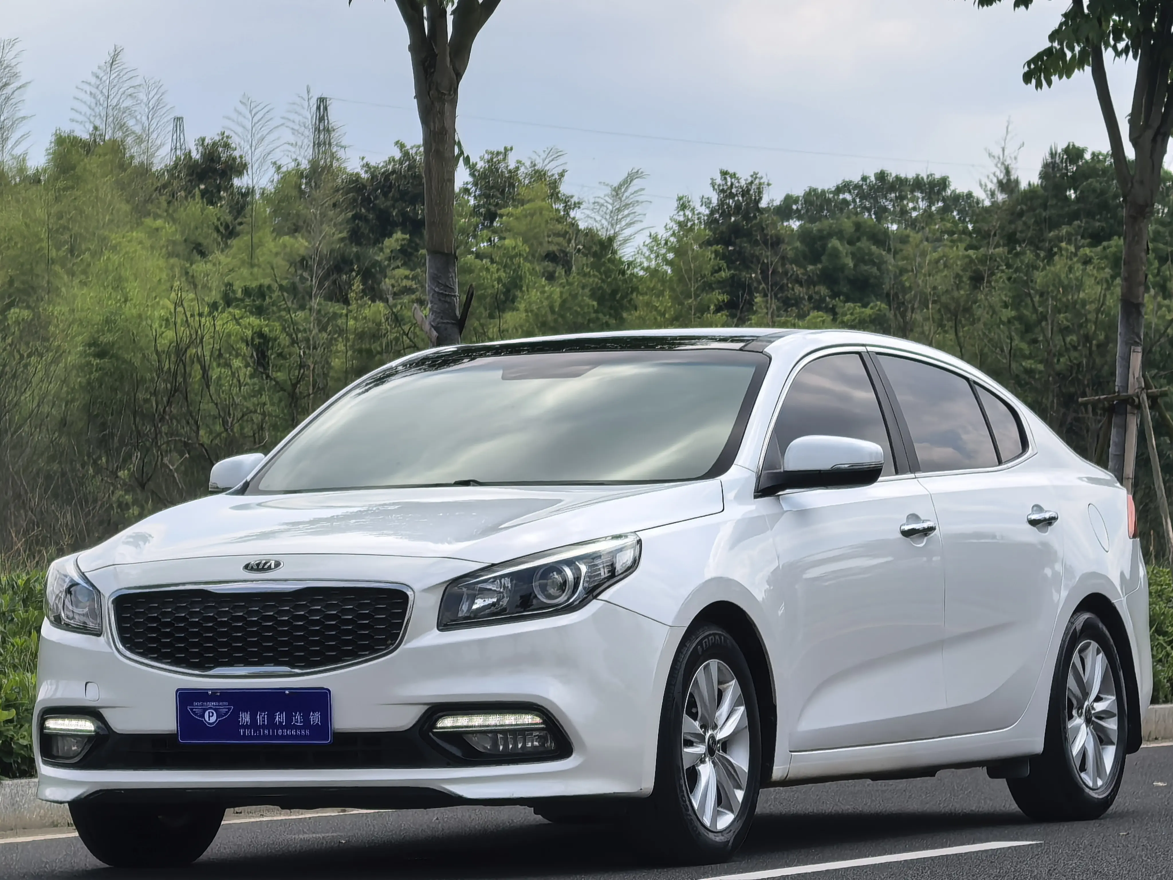 Kia K4