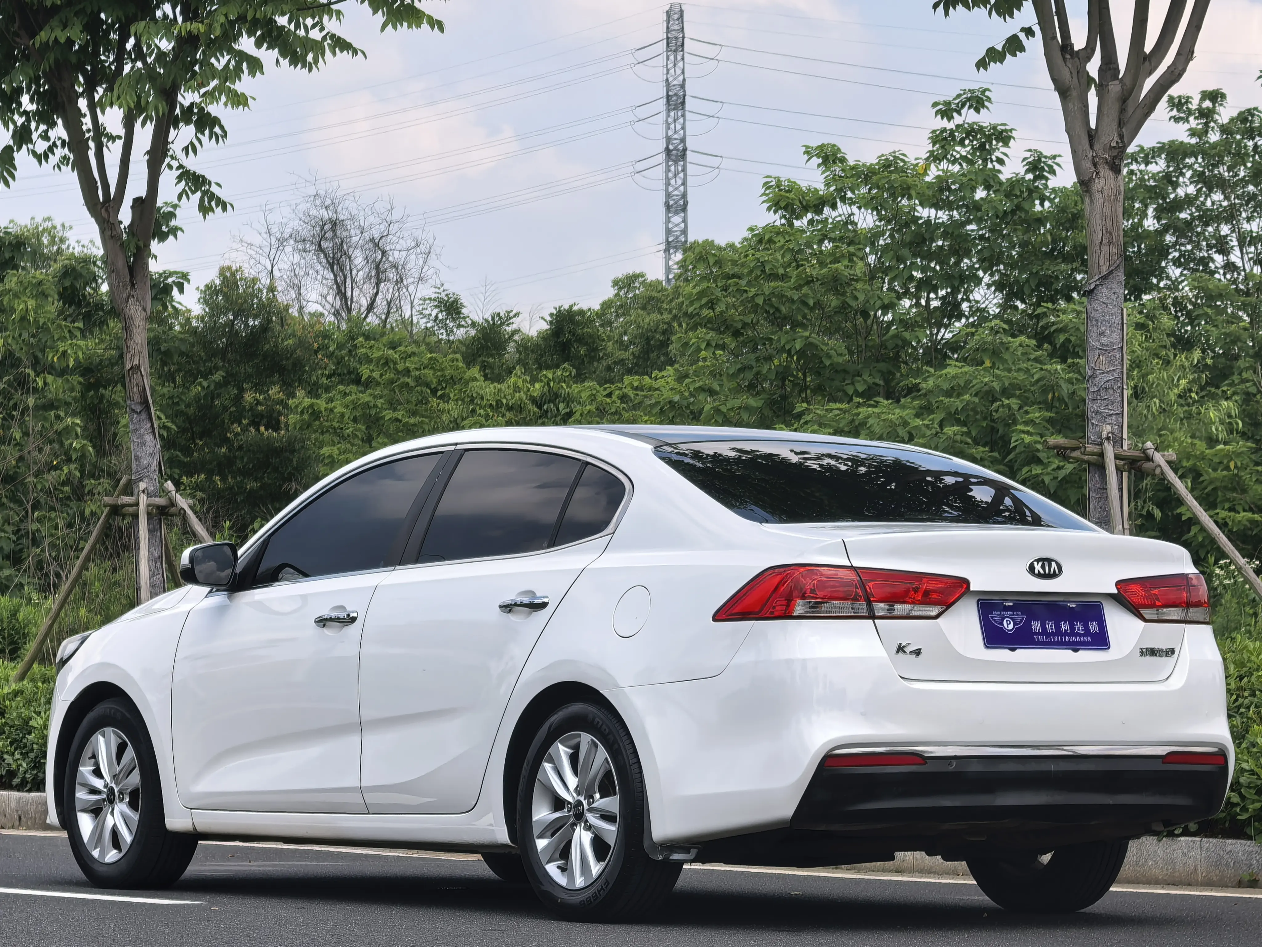 Kia K4