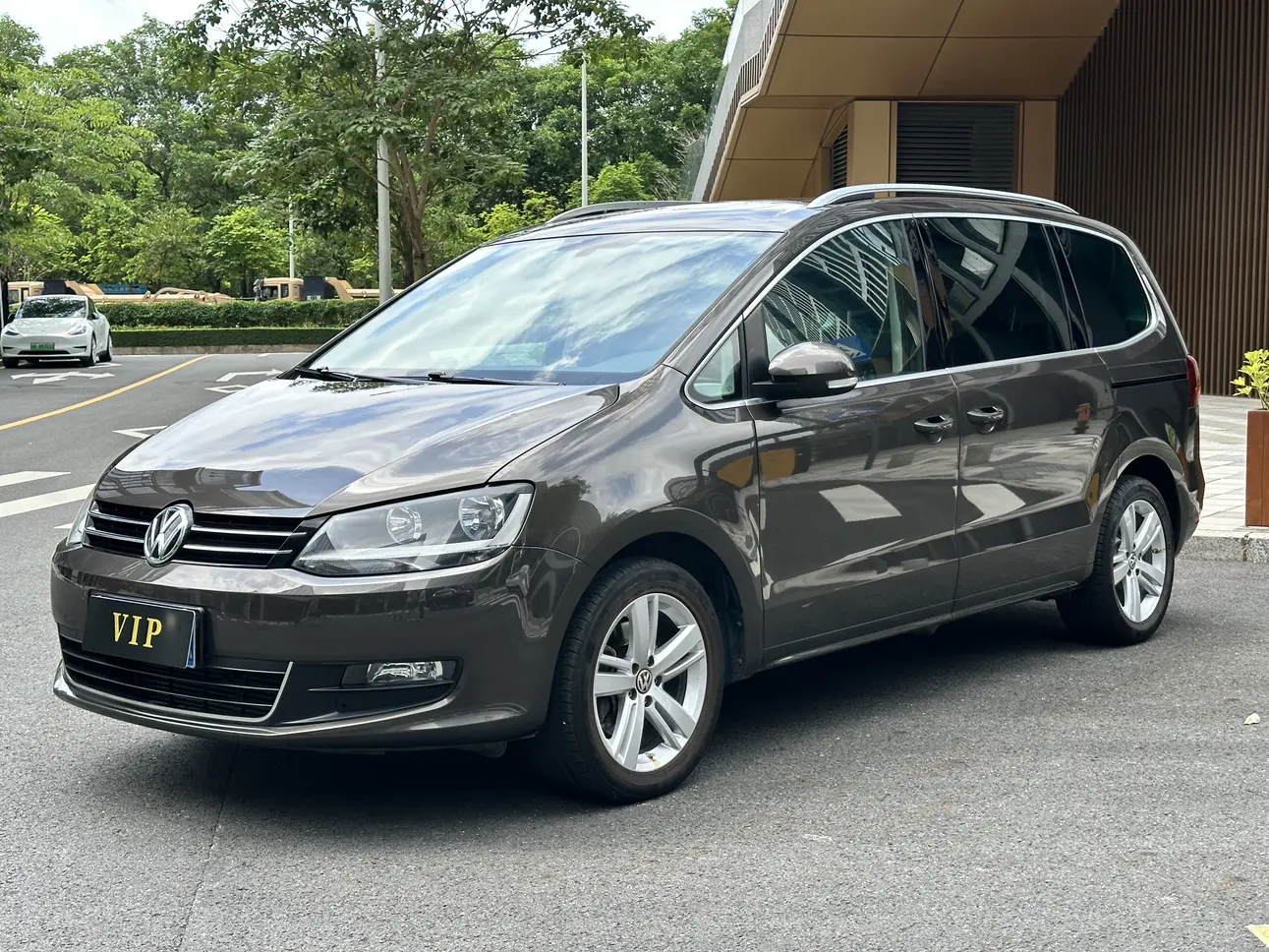 Volkswagen Sharon