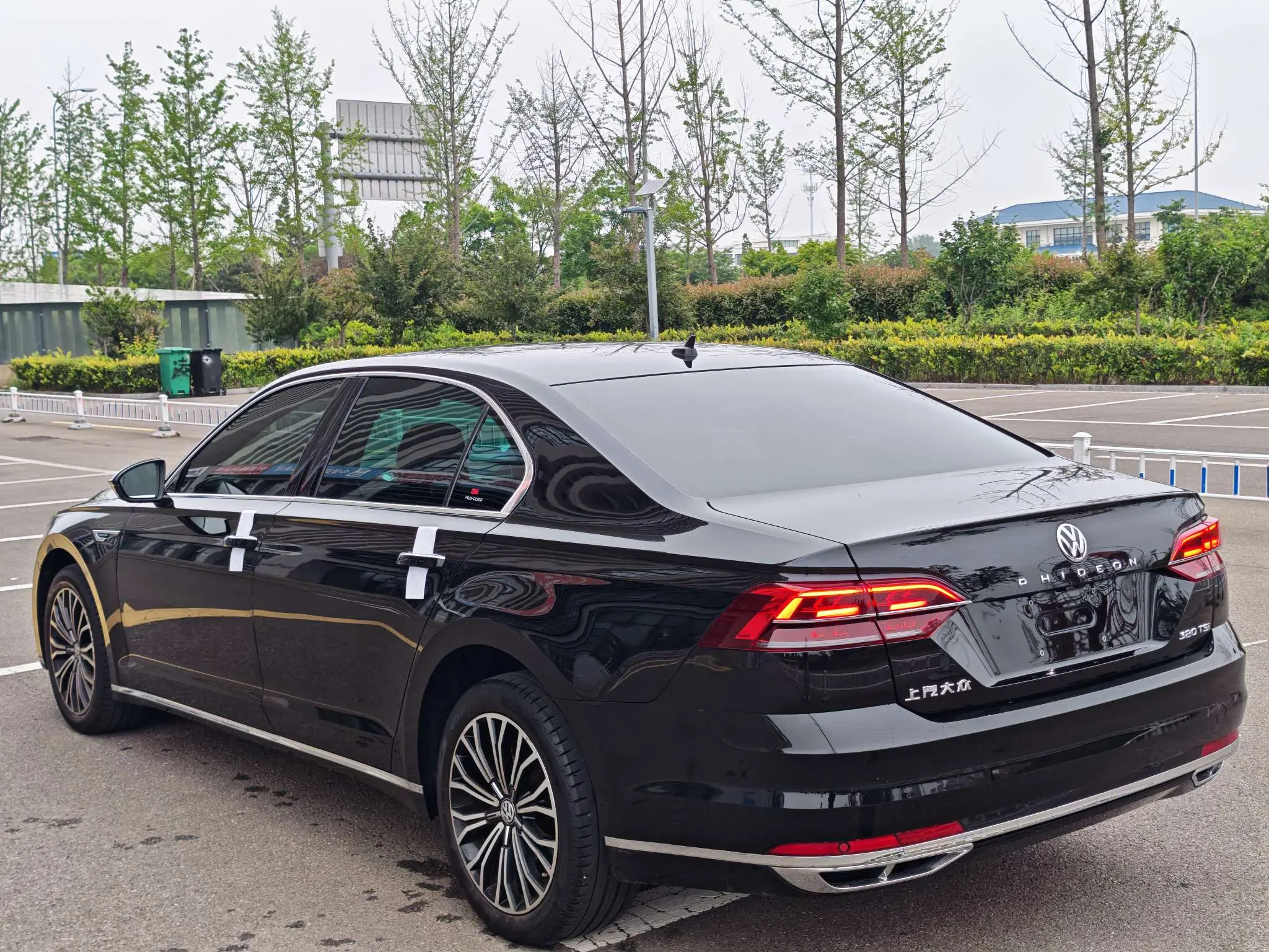 Volkswagen Hui Ang