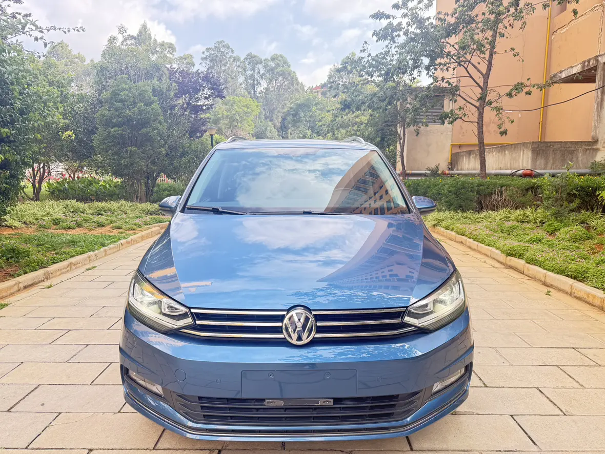 Volkswagen Touran L